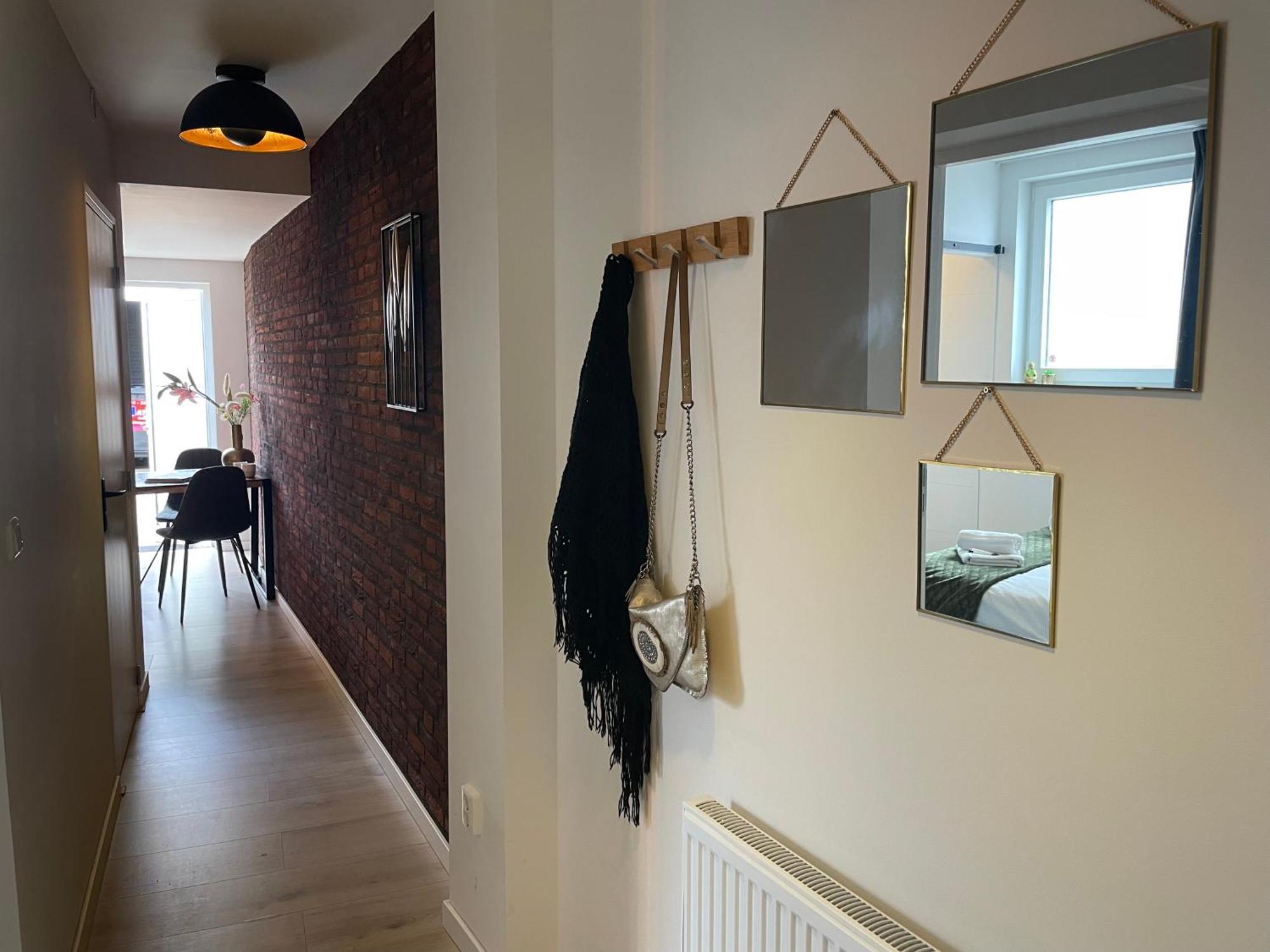 B&K Urban City Suites Тилбург Экстерьер фото